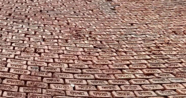 Brick Bat Coba